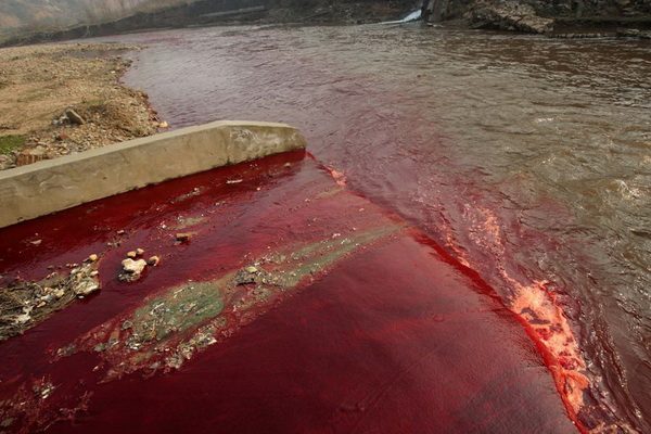 Phân tích đặc điểm nước thải dệt nhuộm